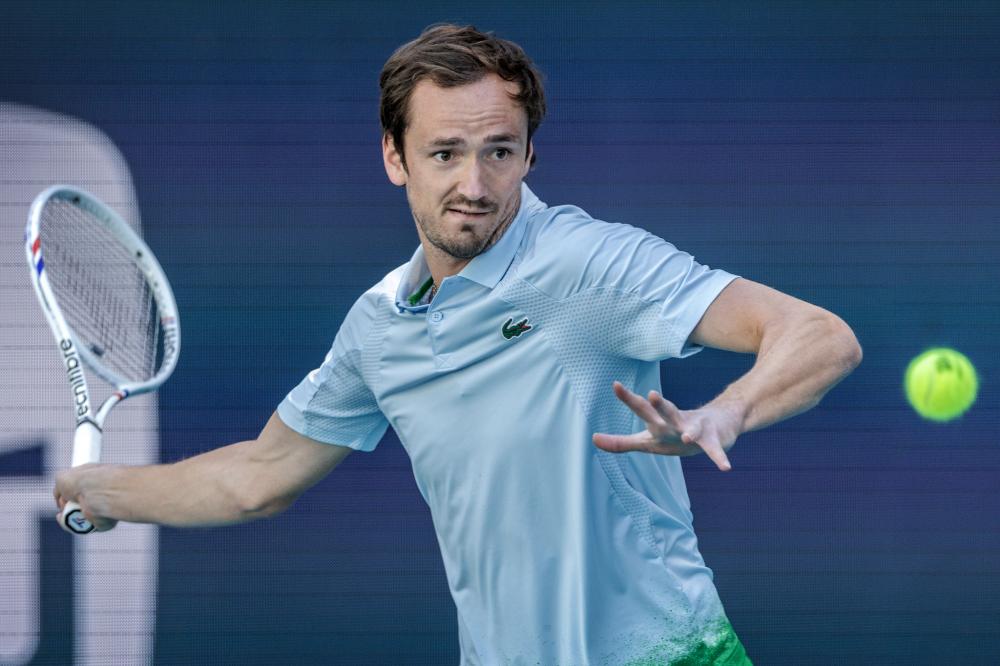 手感爆棚！穆雷半场11中9得到23分4助攻