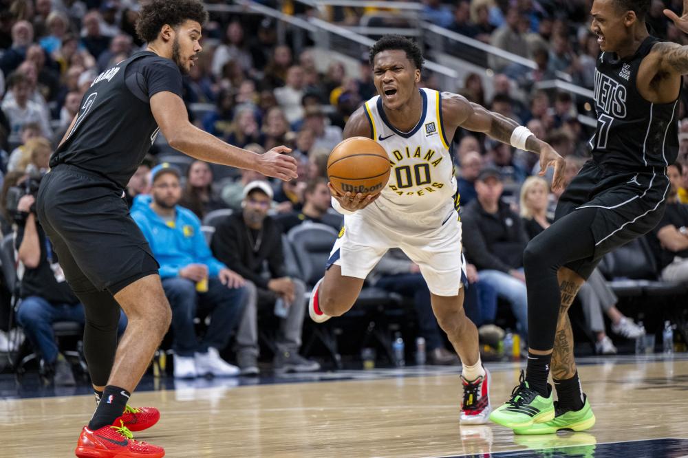 霍安：没人预料到梅西会回来，我希望他能来并和他一起踢球