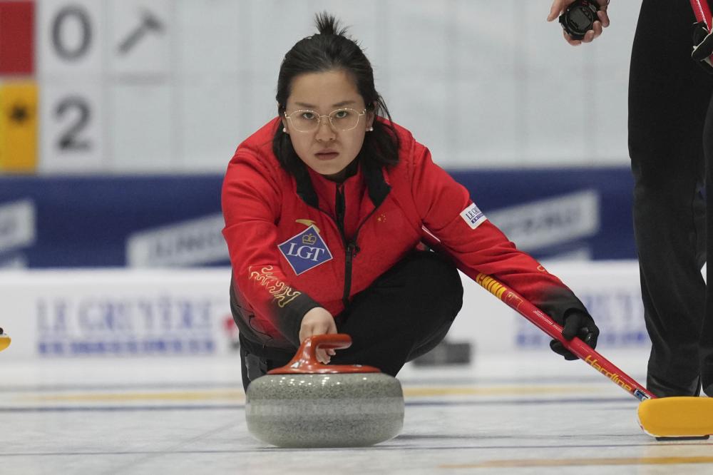 赵和靖：为铜梁龙冲超开心，希望铜梁龙书写重庆足球新的传奇