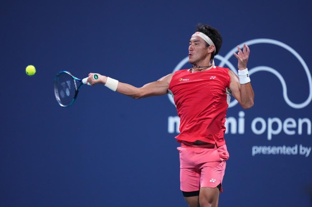 巴顿：很遗憾自己因伤没赶上最后几轮比赛，朋友们明年见